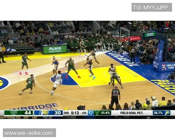 2021年常规赛步行者对阵雄鹿精彩比赛录像回顾与分析